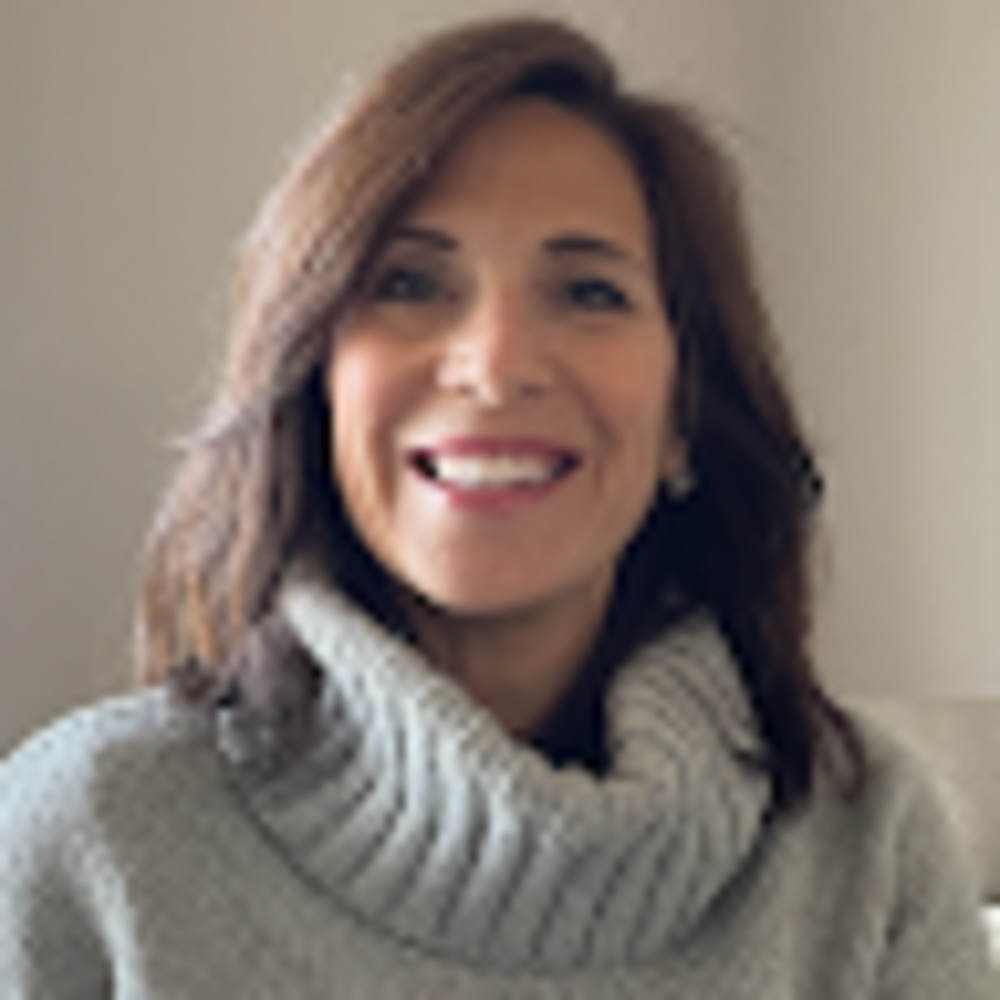 Meet your Posher, Suzanne